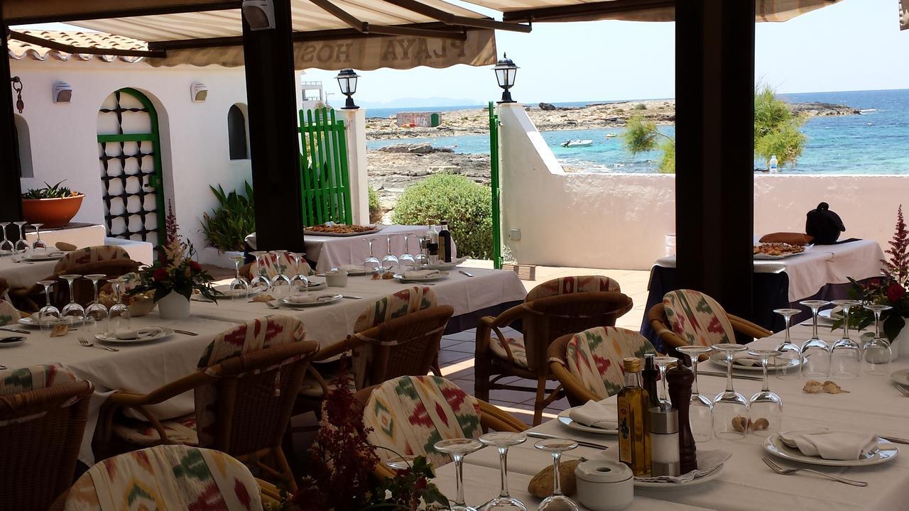 Hostal Restaurante Playa Colonia de Sant Jordi Luaran gambar