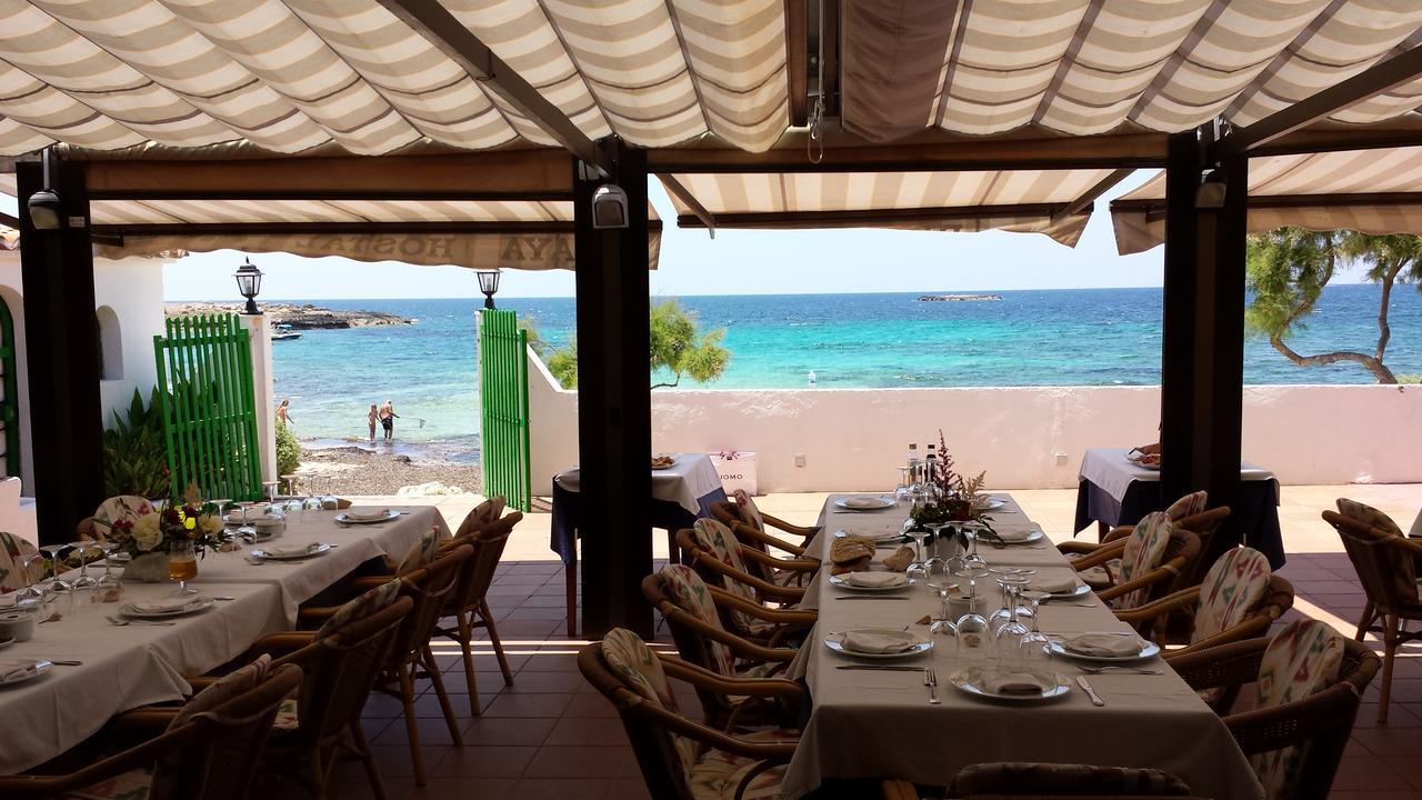 Hostal Restaurante Playa Colonia de Sant Jordi Luaran gambar